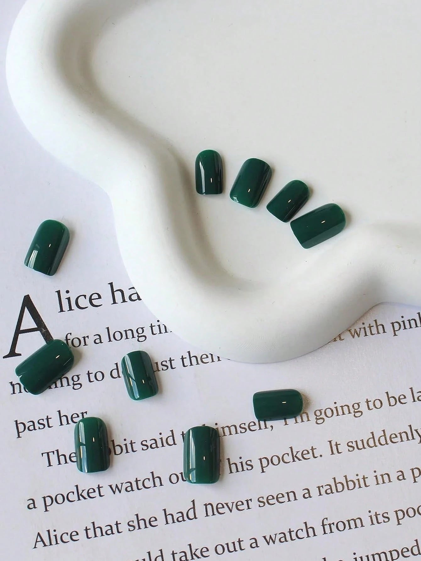 Dark Green Nail Machine Short Square Natural Short Gel Nail Glue Fall Color 2025 Fashion Acrylic Nail Machine Features Protective Coating Thick Reusable Fake Nails 24 Short Coffin Nails