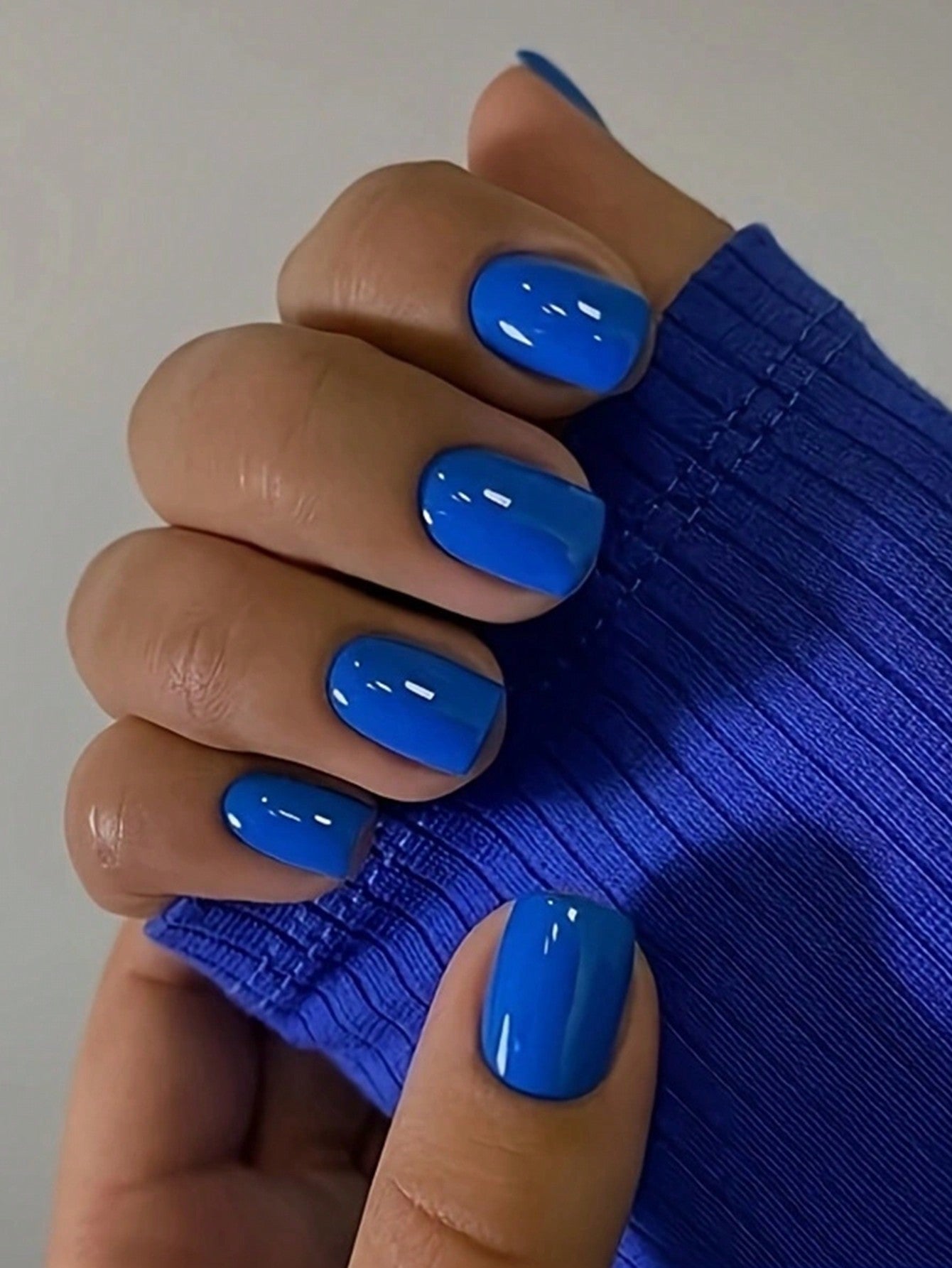 New Years Nails Blue Press on Nails, Square Medium Fake Nails, Acrylic Press on Gel Nails, Natural Glossy False Nails, Full Cover Nails, Reusable Fake Nails for Women, 24 Nails in 12 Sizes, Baby Blue Nails