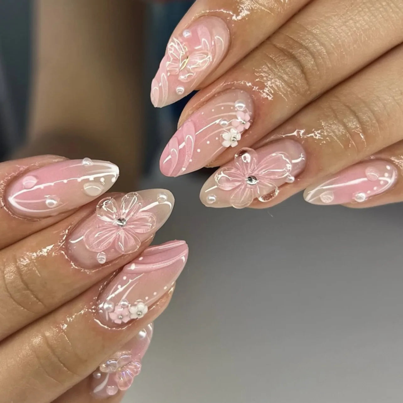 24Pcs Tropical Flower Press on Nails Colorful French 3D Crystal Butterfly Shells Pattern Printed False Nails Almond Fake Nail