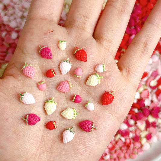 30PCS Simulated Cute Strawberry Nail Art Charms Creative Colorful Strawberry Resin Nail Decorations for DIY Hairpin Nails Crafts
