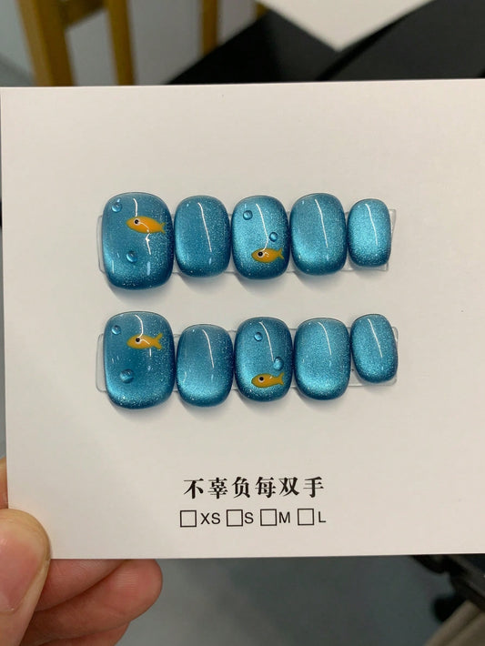 1 Pair / 10Pcs Cute Little Fish Bubble Summer Cool Feeling Nail Art, Short-Wearing Nail, Blue Glass Bead with Cat'S Eye, Lovely Fish on Fingertips, Mysterious and Dreamy Blue of the Sea, Wearing It Will Bring Happiness, Reusable Handmade Nail Art Treatment. Press on Nails