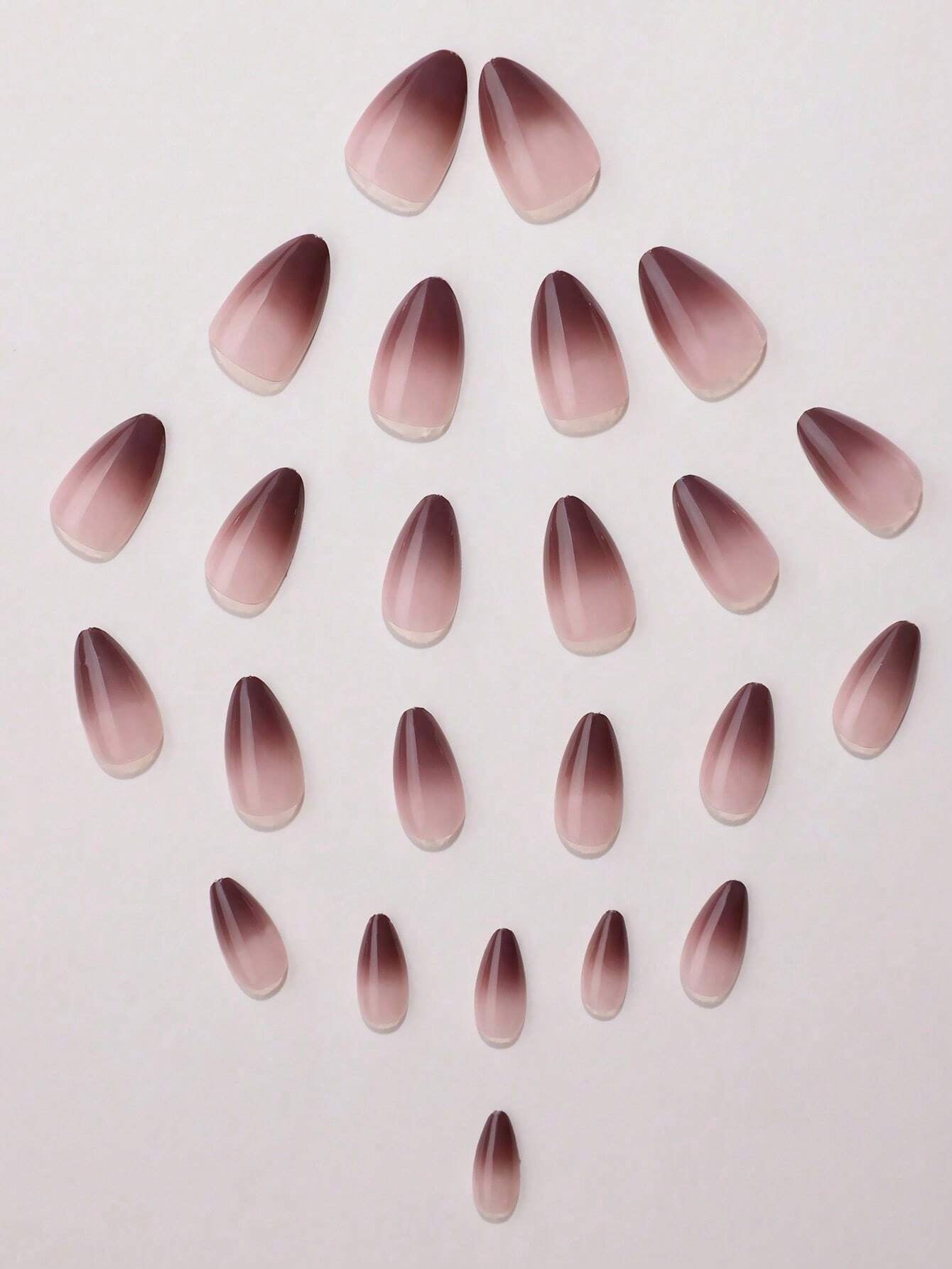 24 Pieces of Short Brown Almond-Shaped Press-On Nails, Gradient Smudged False Nails, with 1 Rubbing Strip and 1 Piece of Jelly Glue