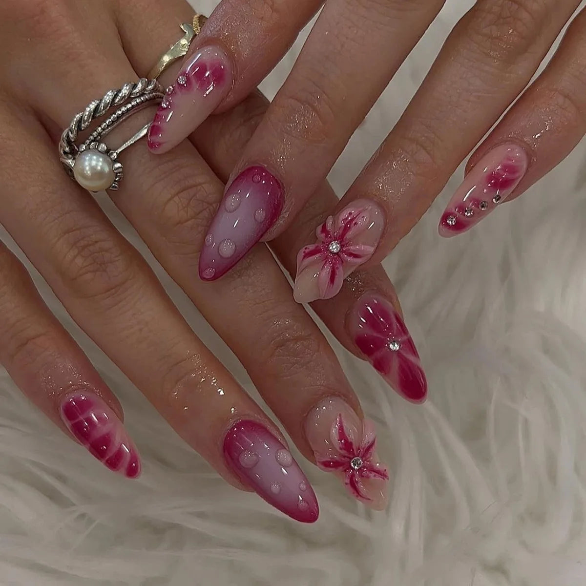 24Pcs Tropical Flower Press on Nails Colorful French 3D Crystal Butterfly Shells Pattern Printed False Nails Almond Fake Nail